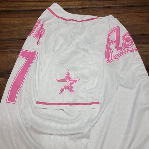 Houston Astros Pink & White Jersey "27 Altuve" - Size XL - Picture 3 of 7